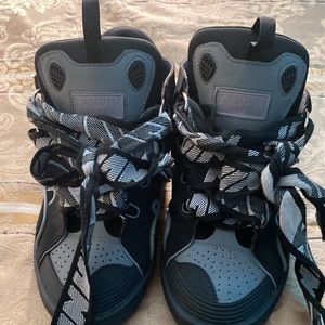 Only Worn TWICE , cant fit them anymore they’re in perfect condition